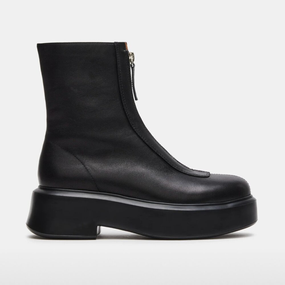 STEVE MADDEN "Jones" Boots *** NIB